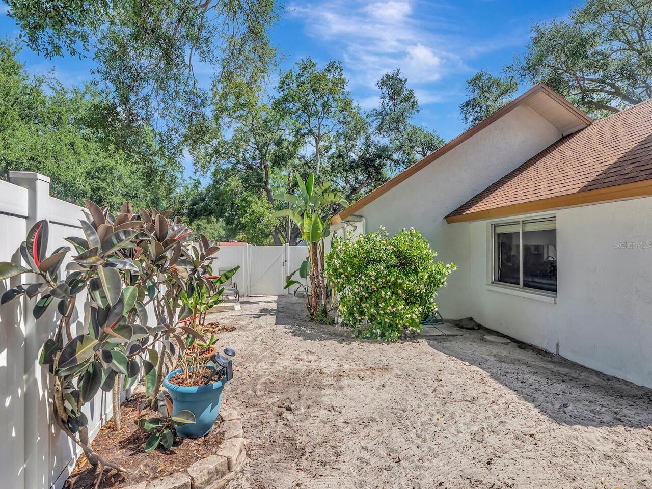 Listing Photo 45