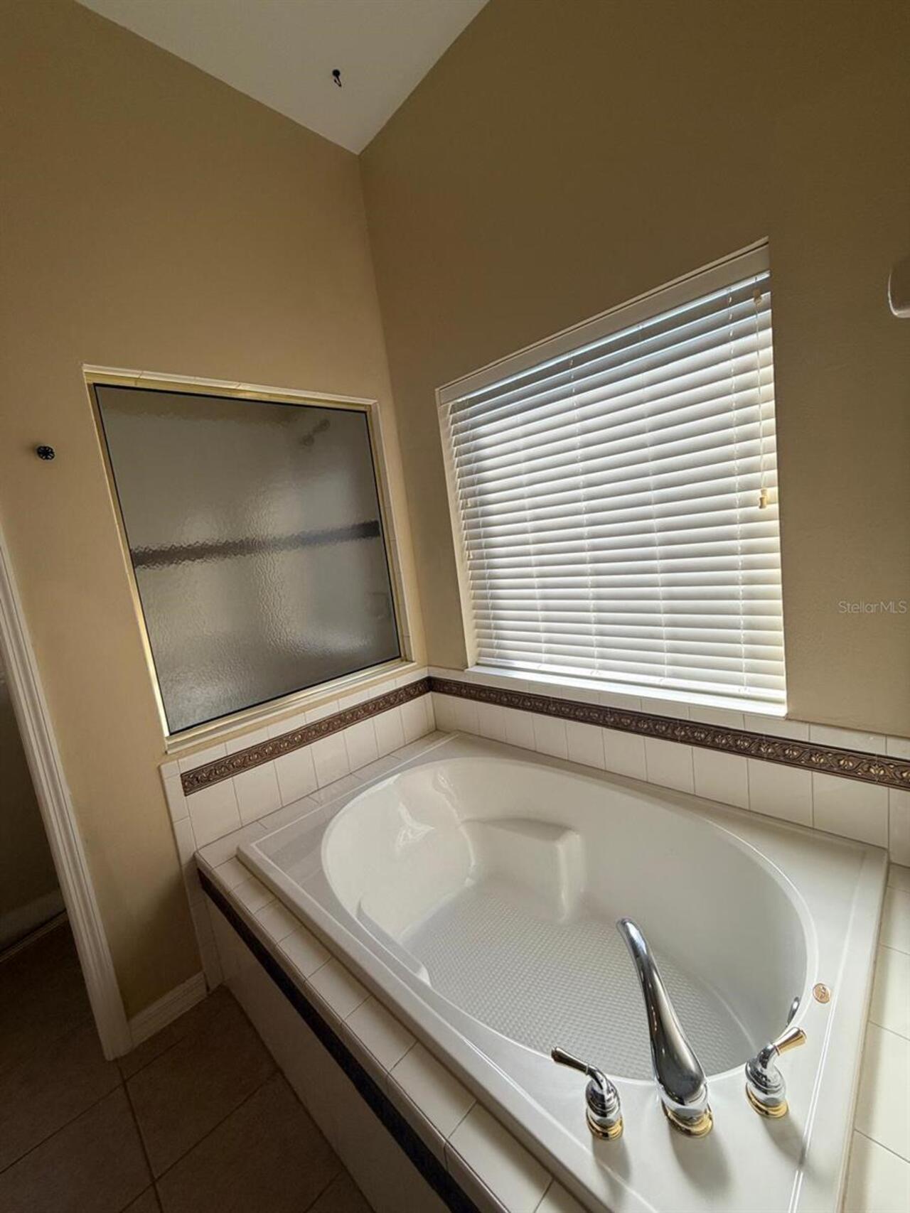 Listing Photo 24