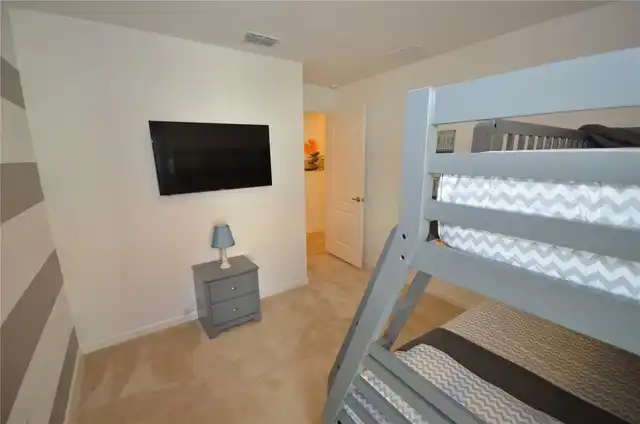 Listing Photo 13