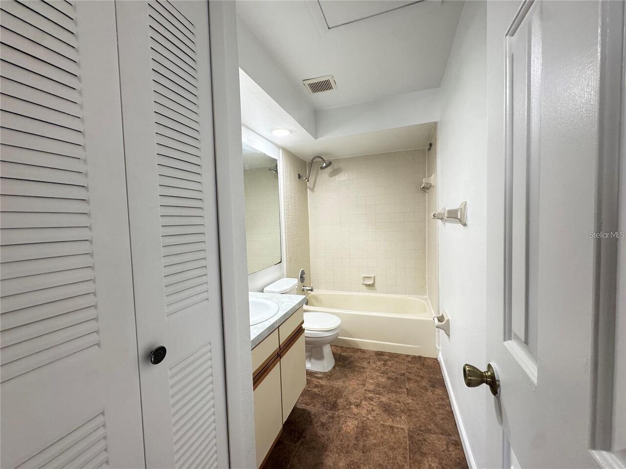Listing Photo 20