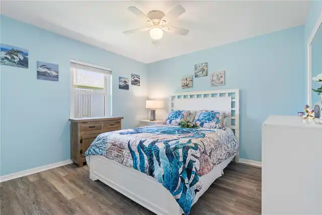 Listing Photo 11