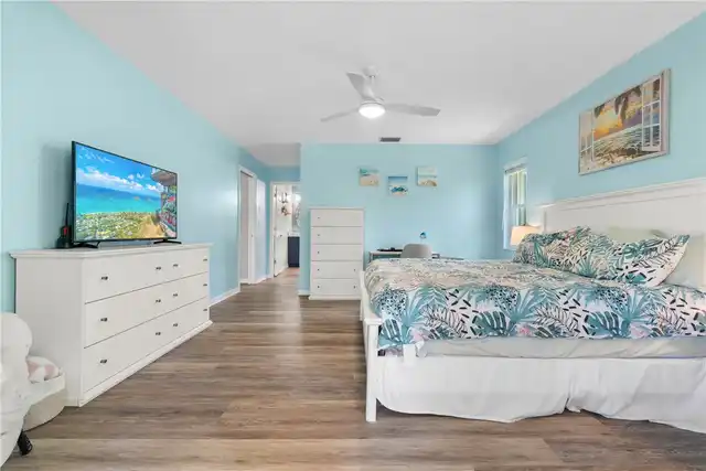 Listing Photo 28