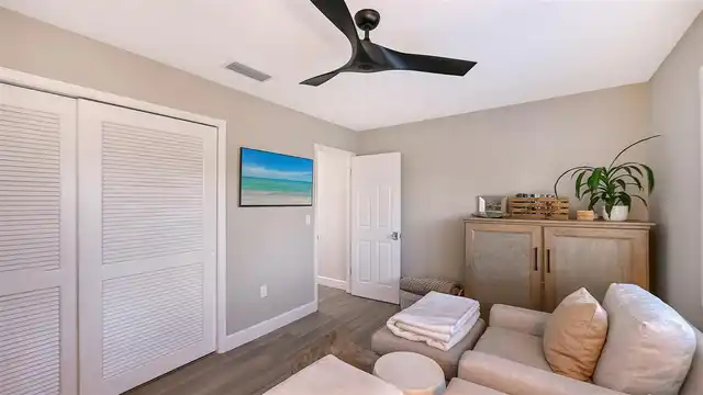 Listing Photo 43