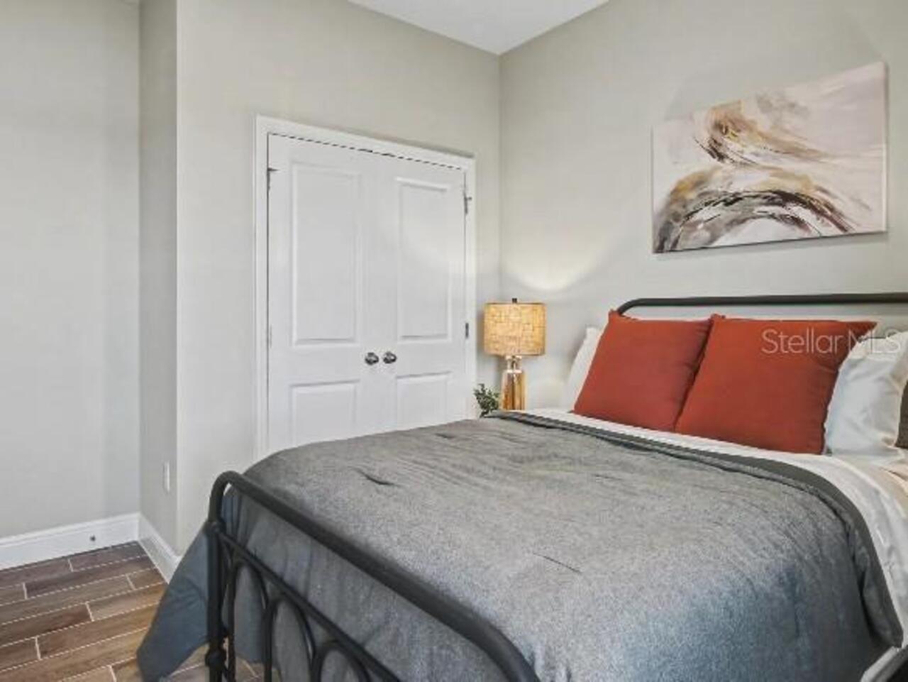 Listing Photo 19