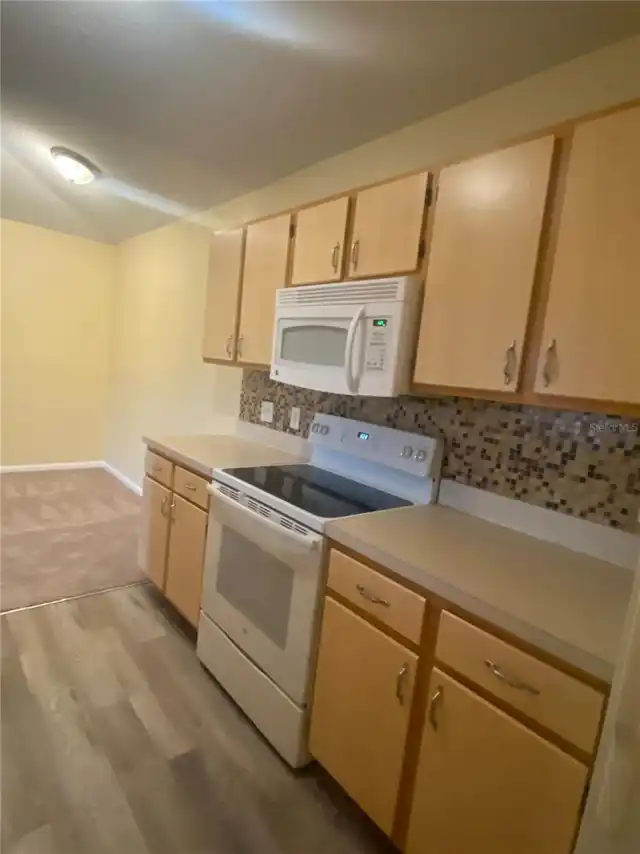 Listing Photo 13