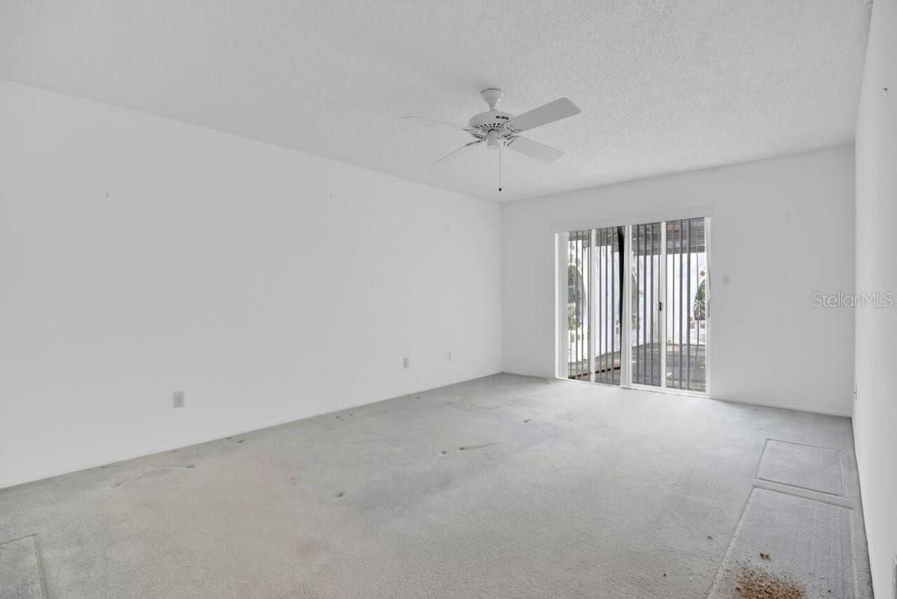Listing Photo 12