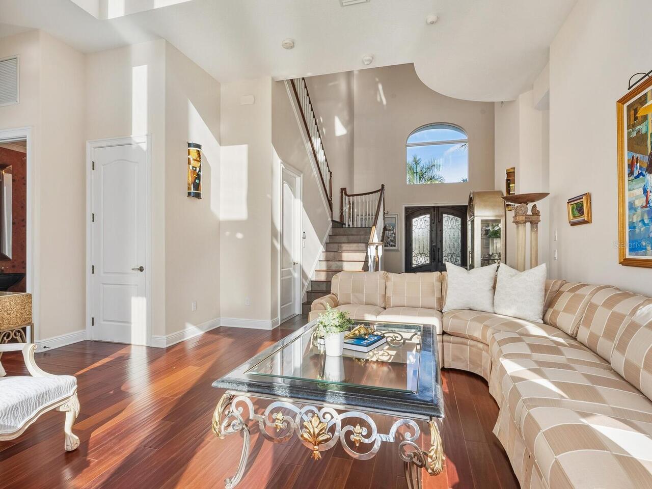 Listing Photo 17