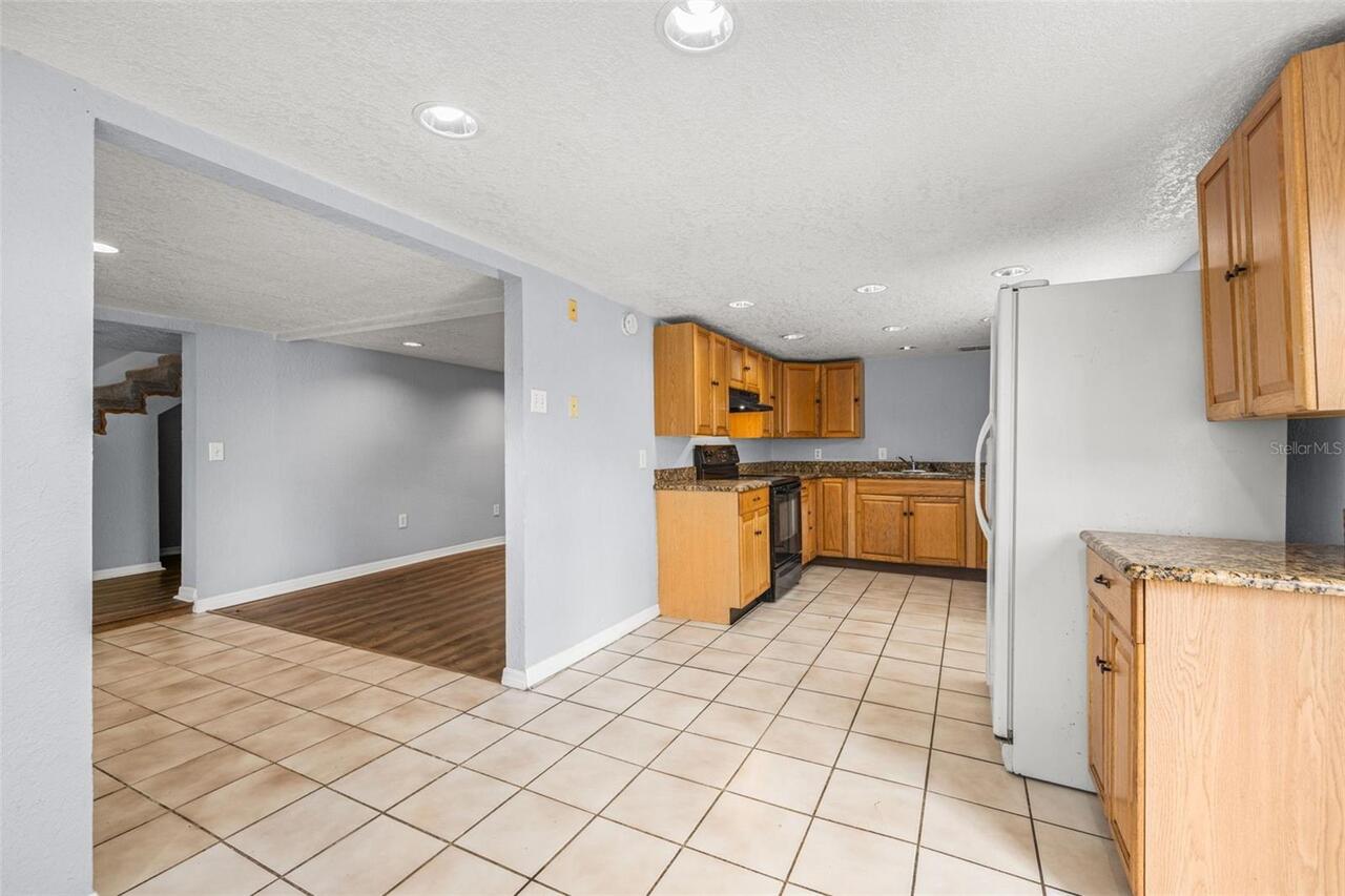 Listing Photo 17