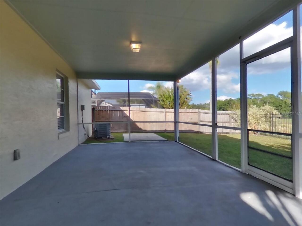 Listing Photo 18