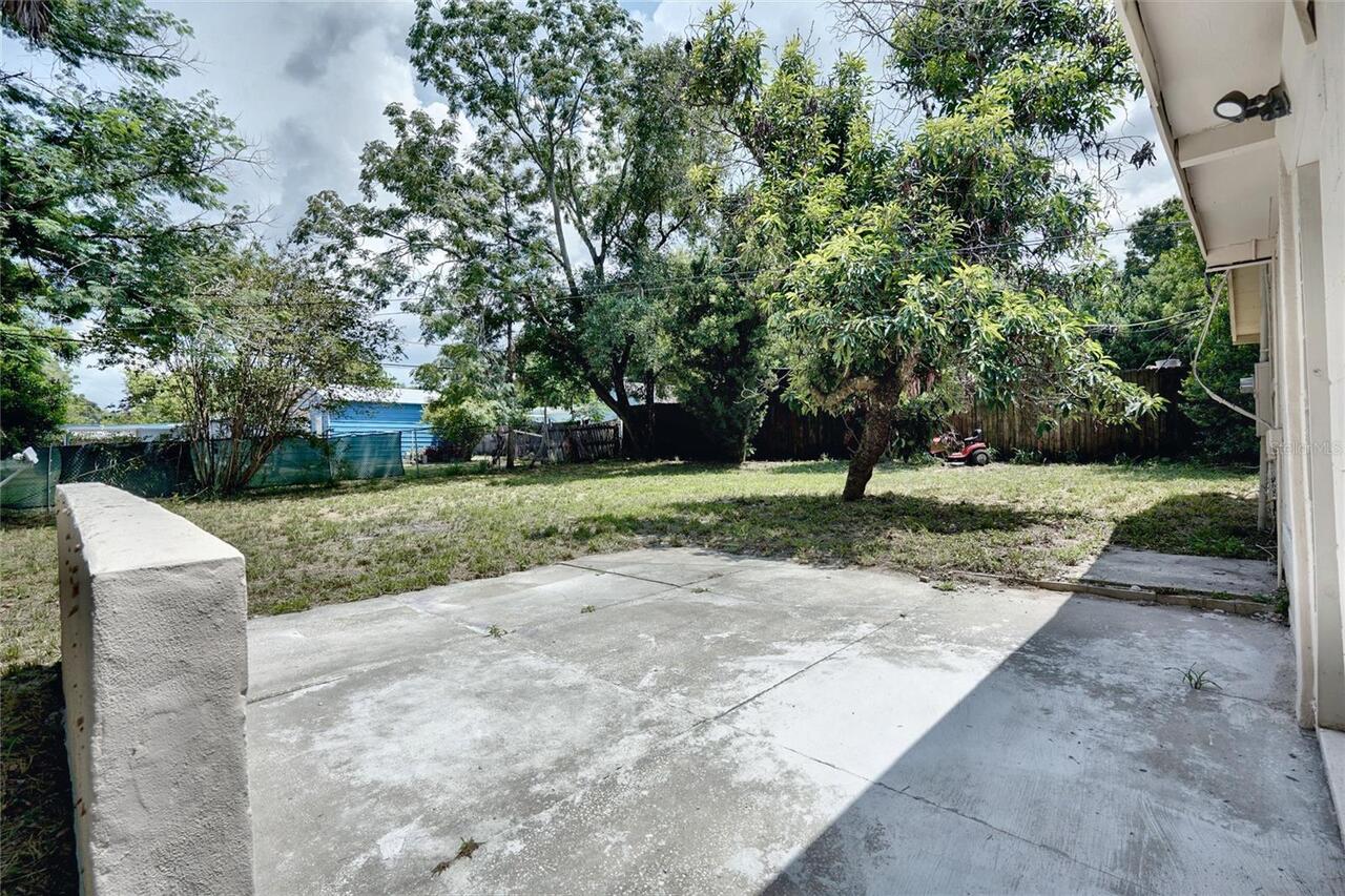 Listing Photo 16