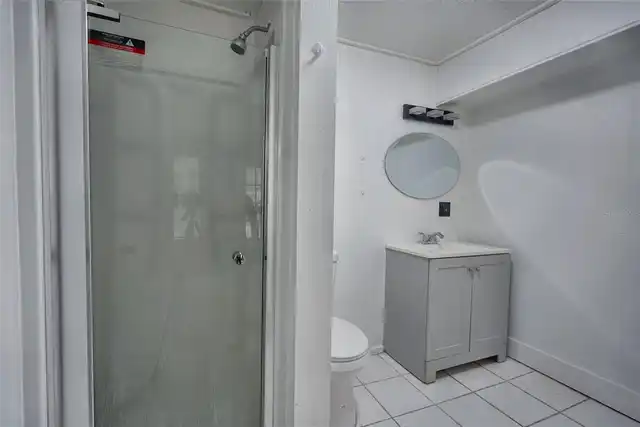 Listing Photo 12