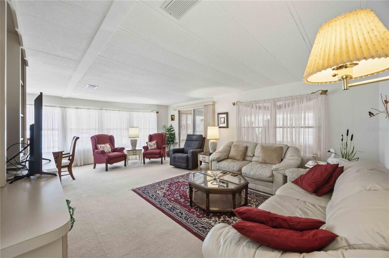 Listing Photo 7