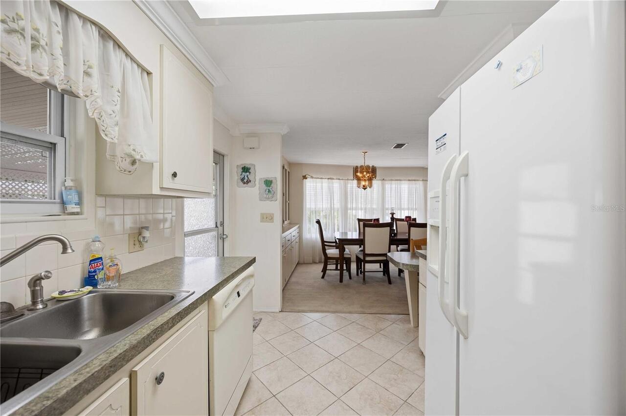 Listing Photo 18