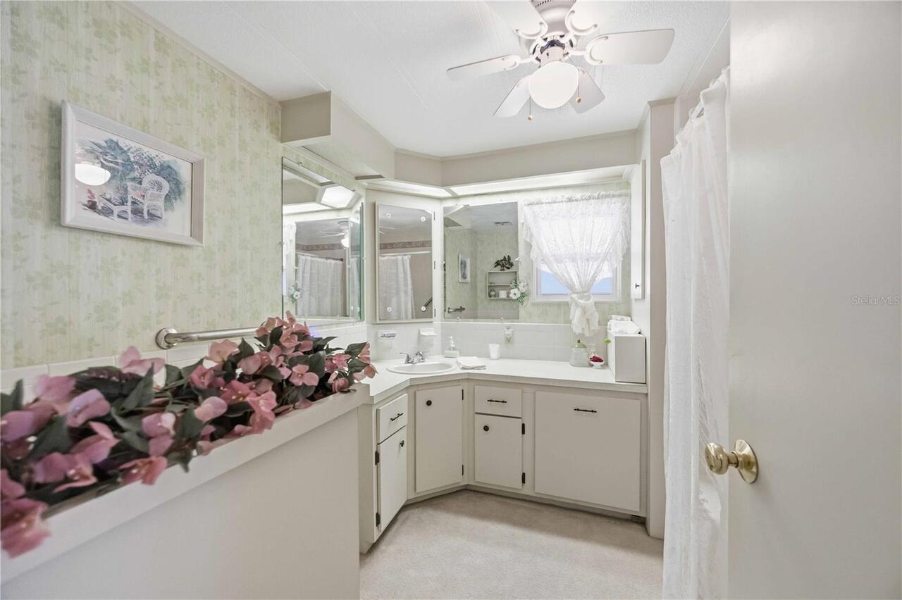Listing Photo 42