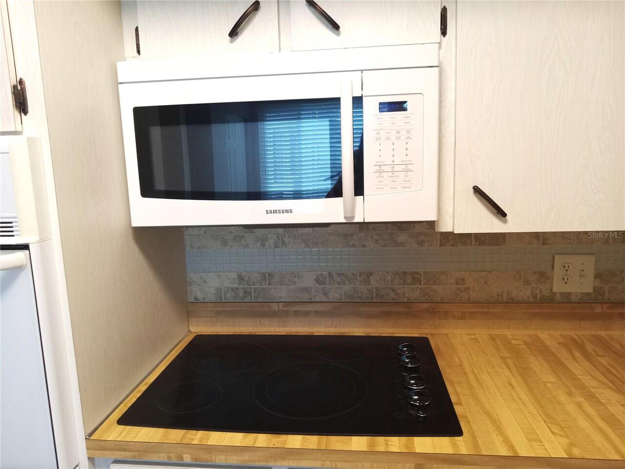 Listing Photo 6