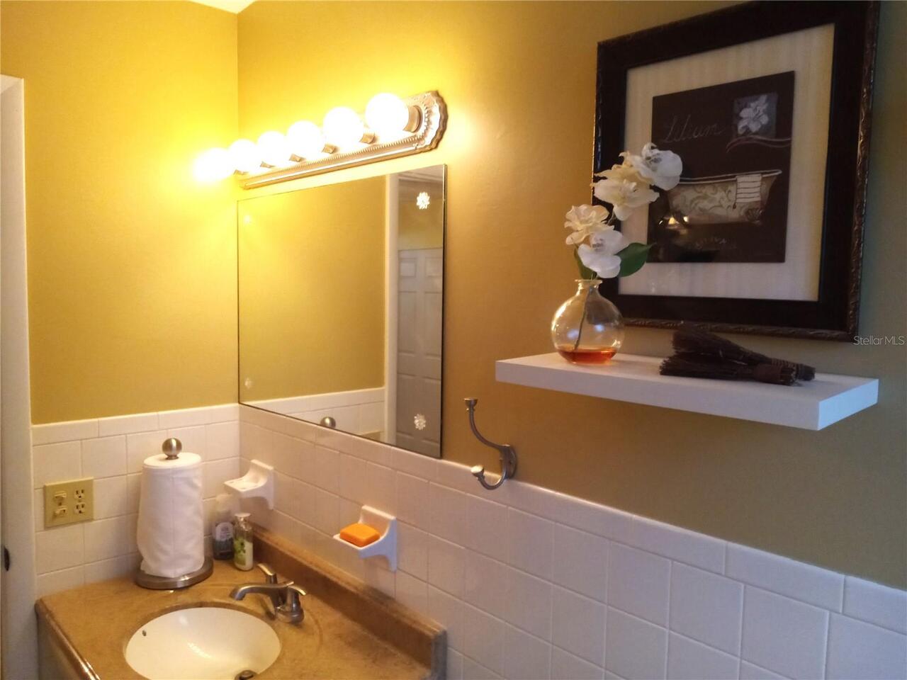 Listing Photo 17