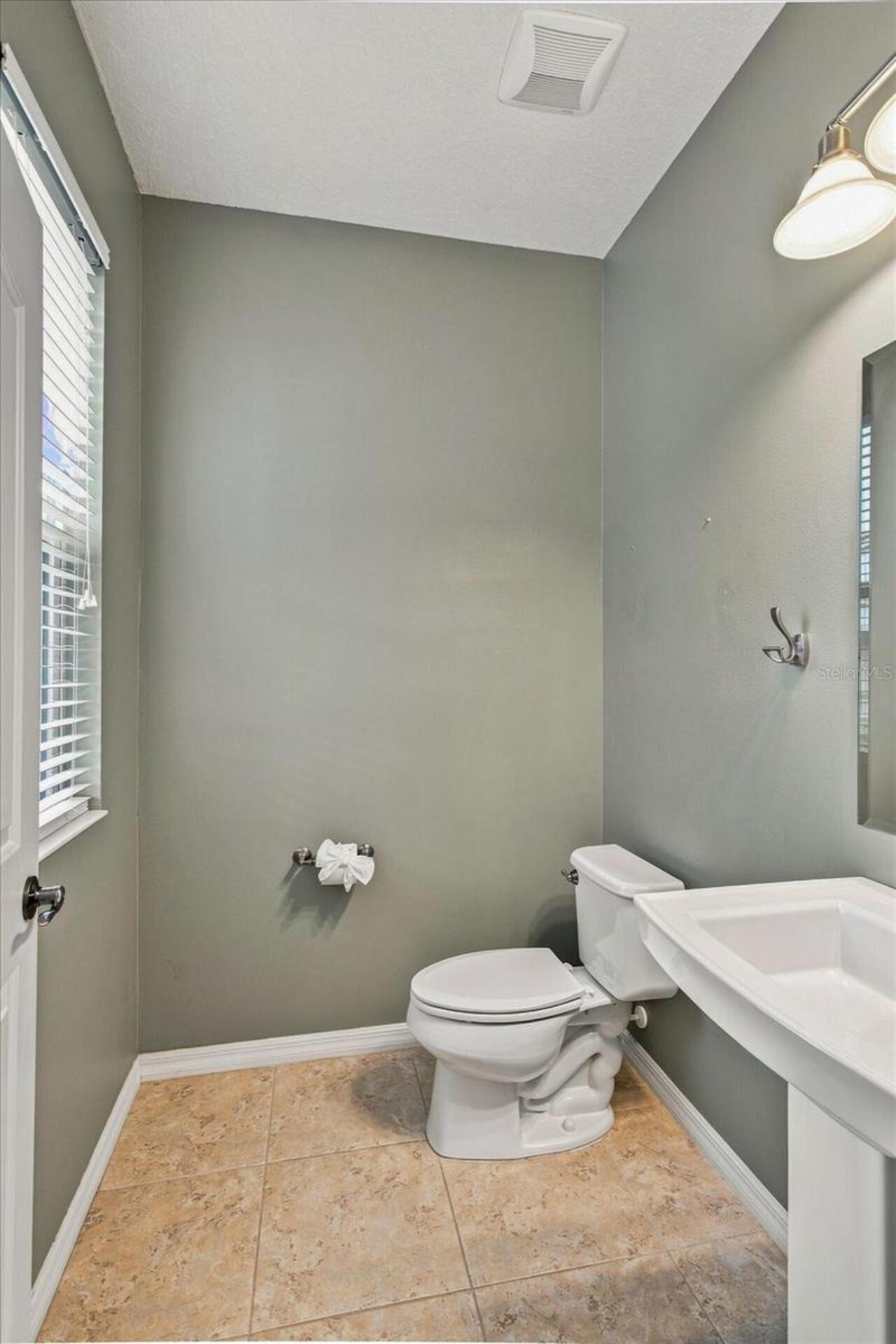 Listing Photo 16
