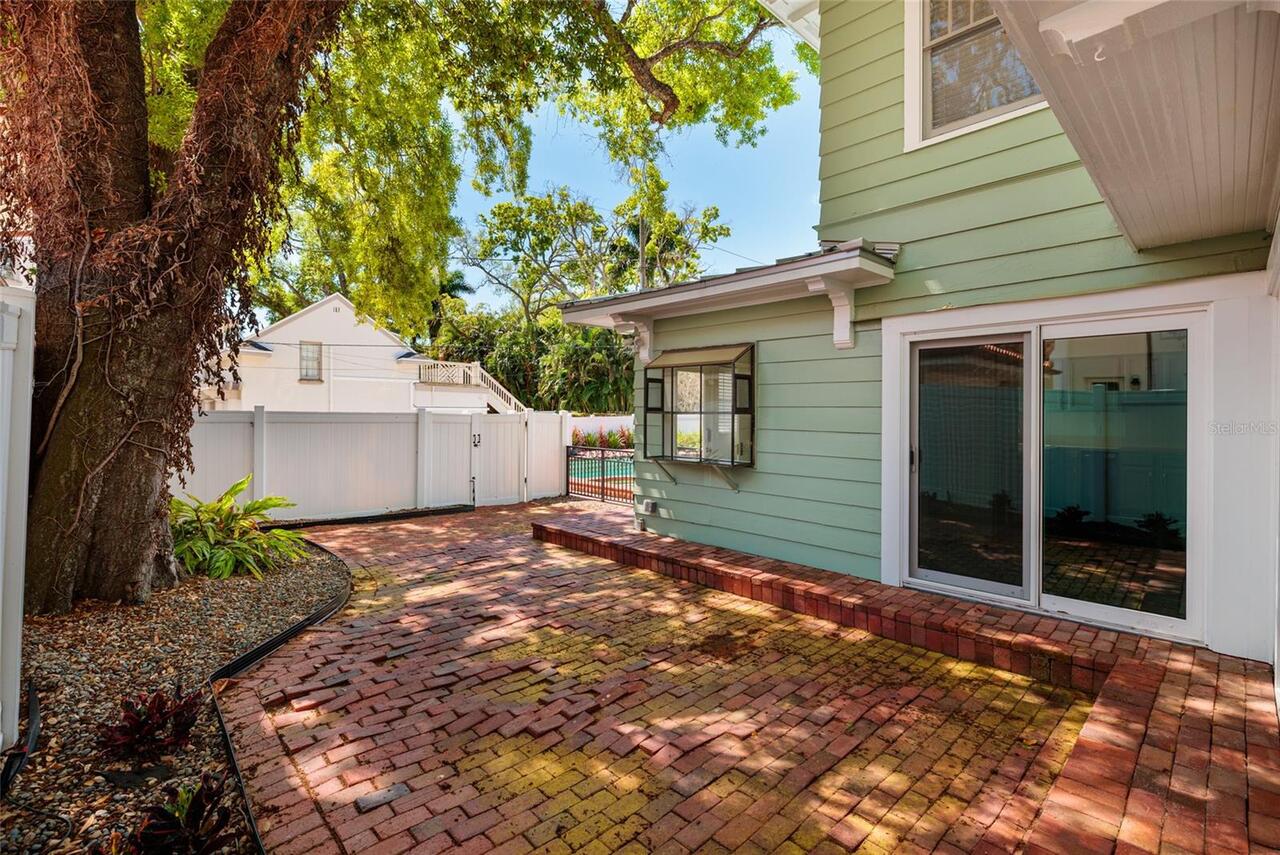 Listing Photo 28
