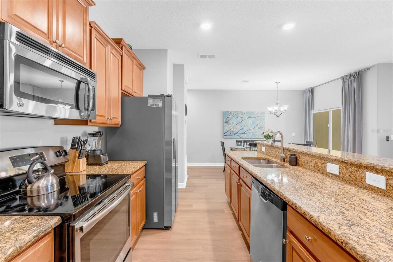 Listing Photo 9