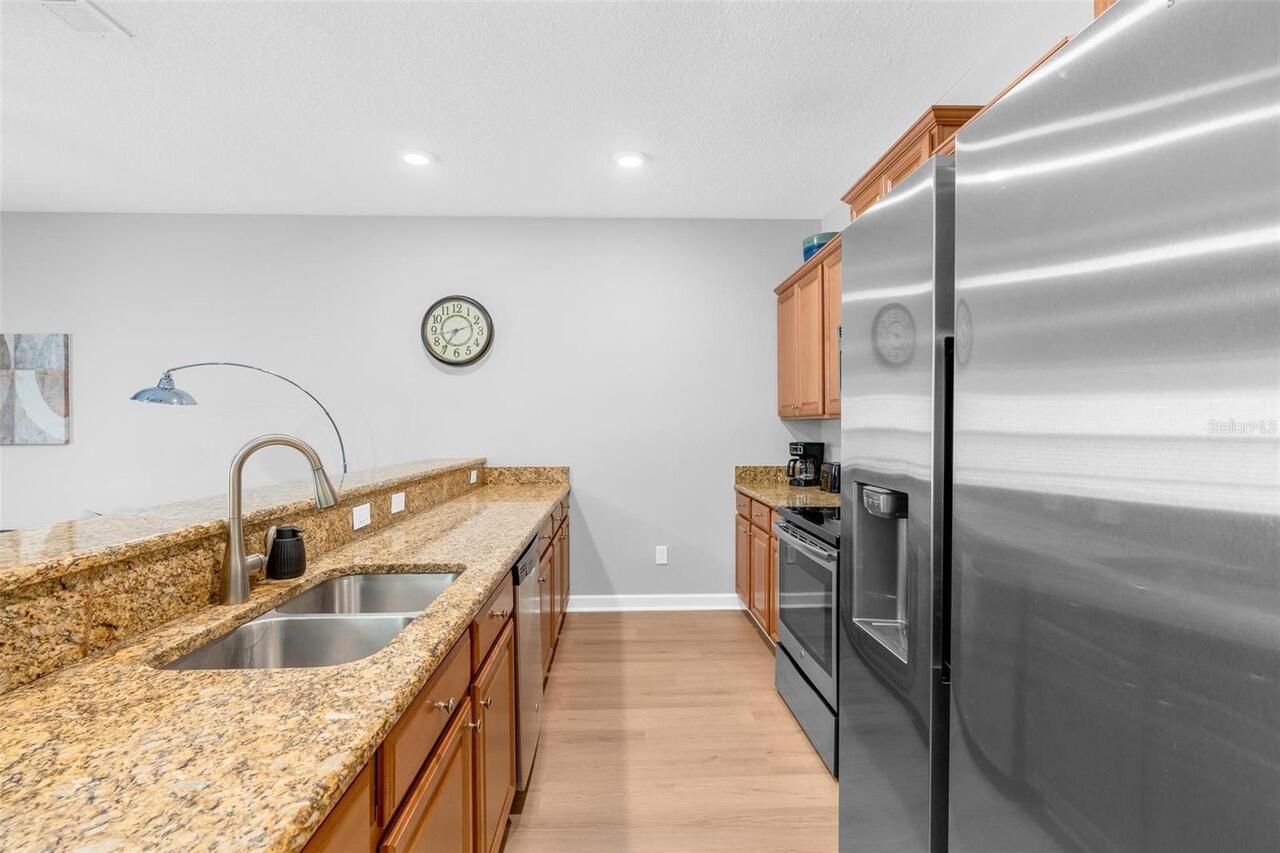 Listing Photo 10