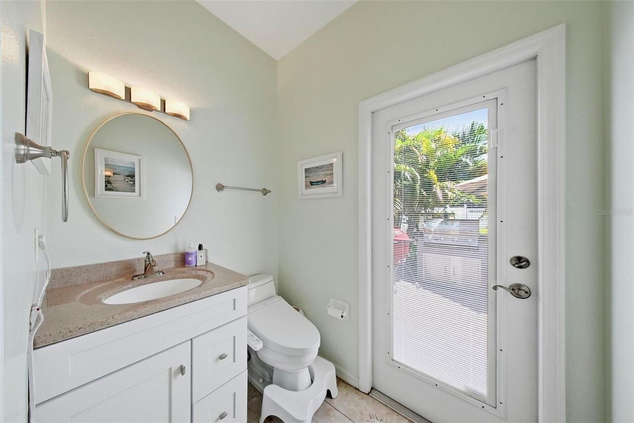 Listing Photo 32
