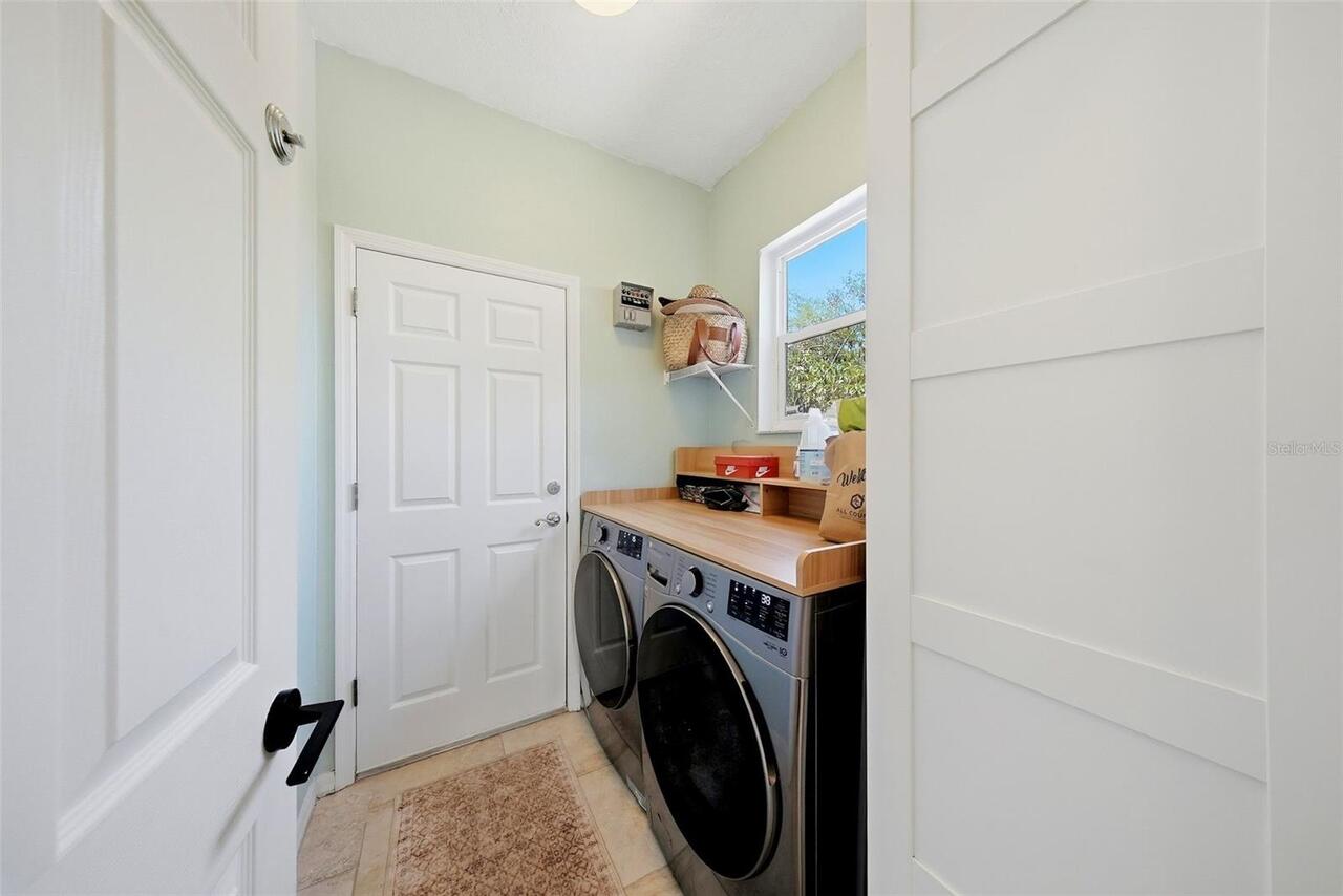 Listing Photo 37