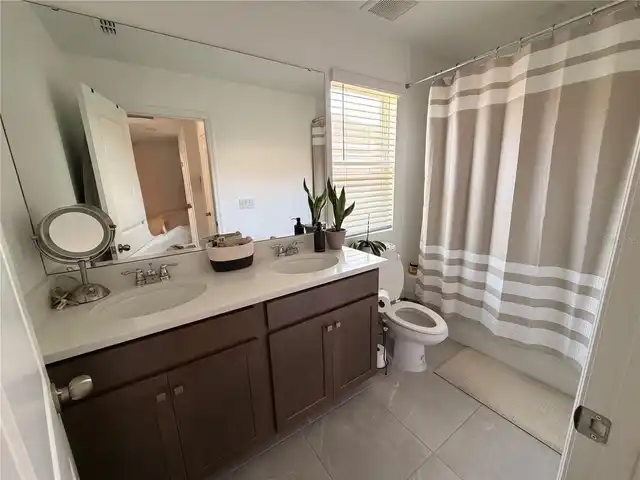 Listing Photo 21