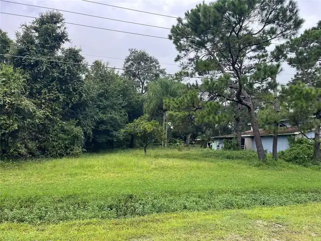 Listing Photo 8
