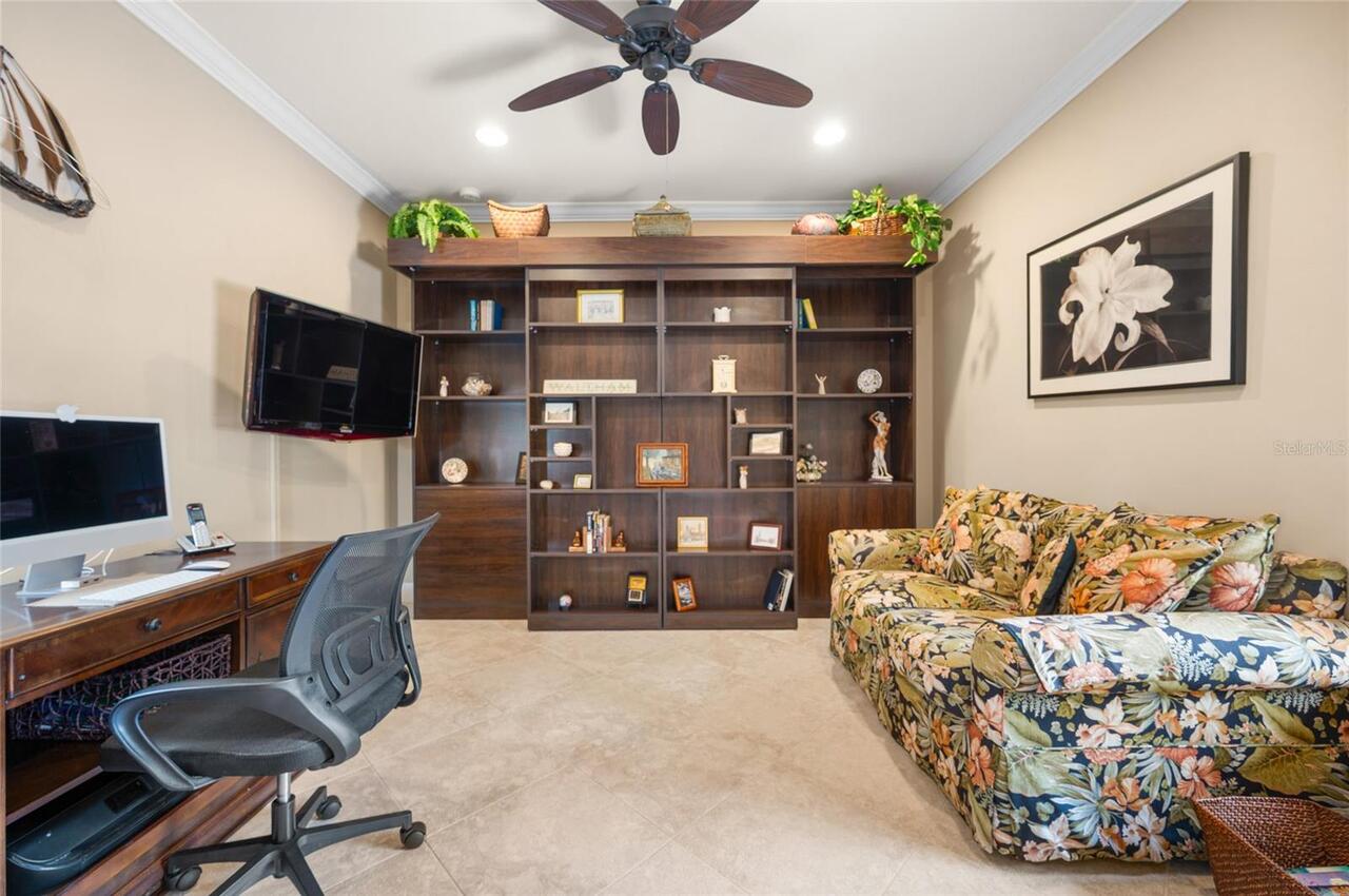 Listing Photo 10