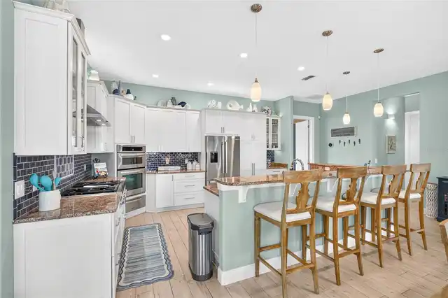 Listing Photo 18