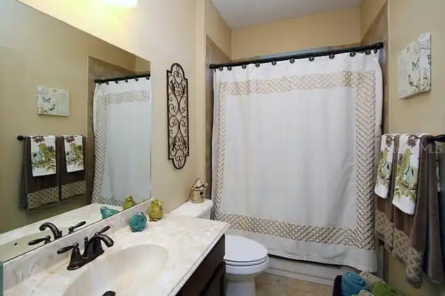 Listing Photo 18
