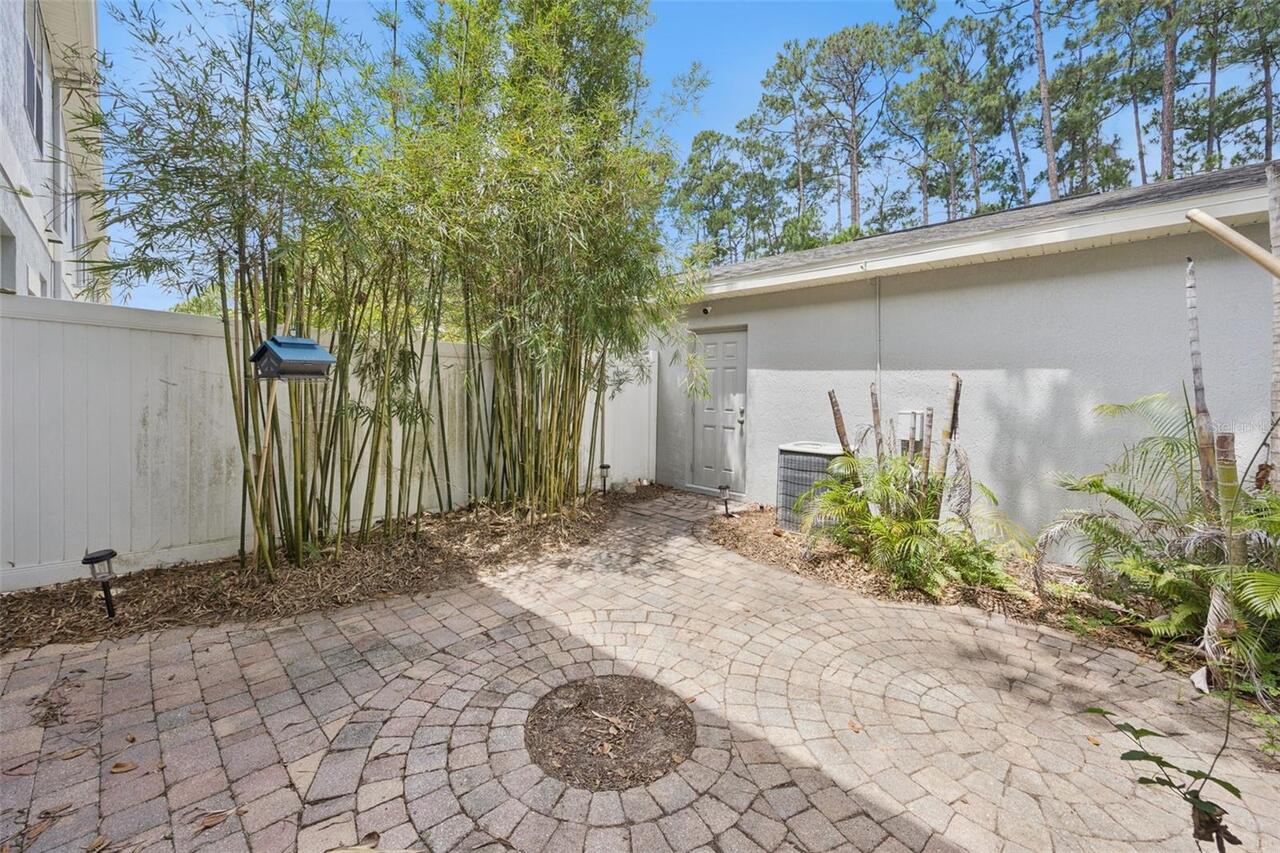 Listing Photo 17