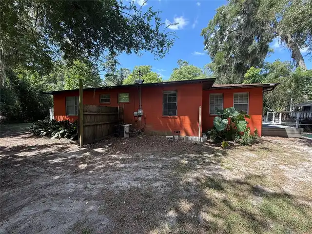 Listing Photo 14