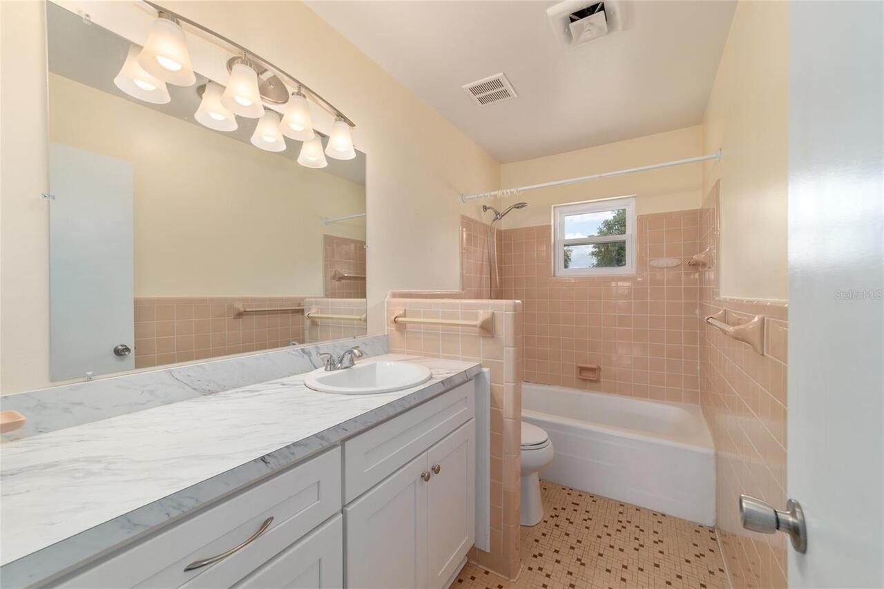 Listing Photo 34