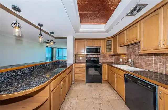 Listing Photo 16
