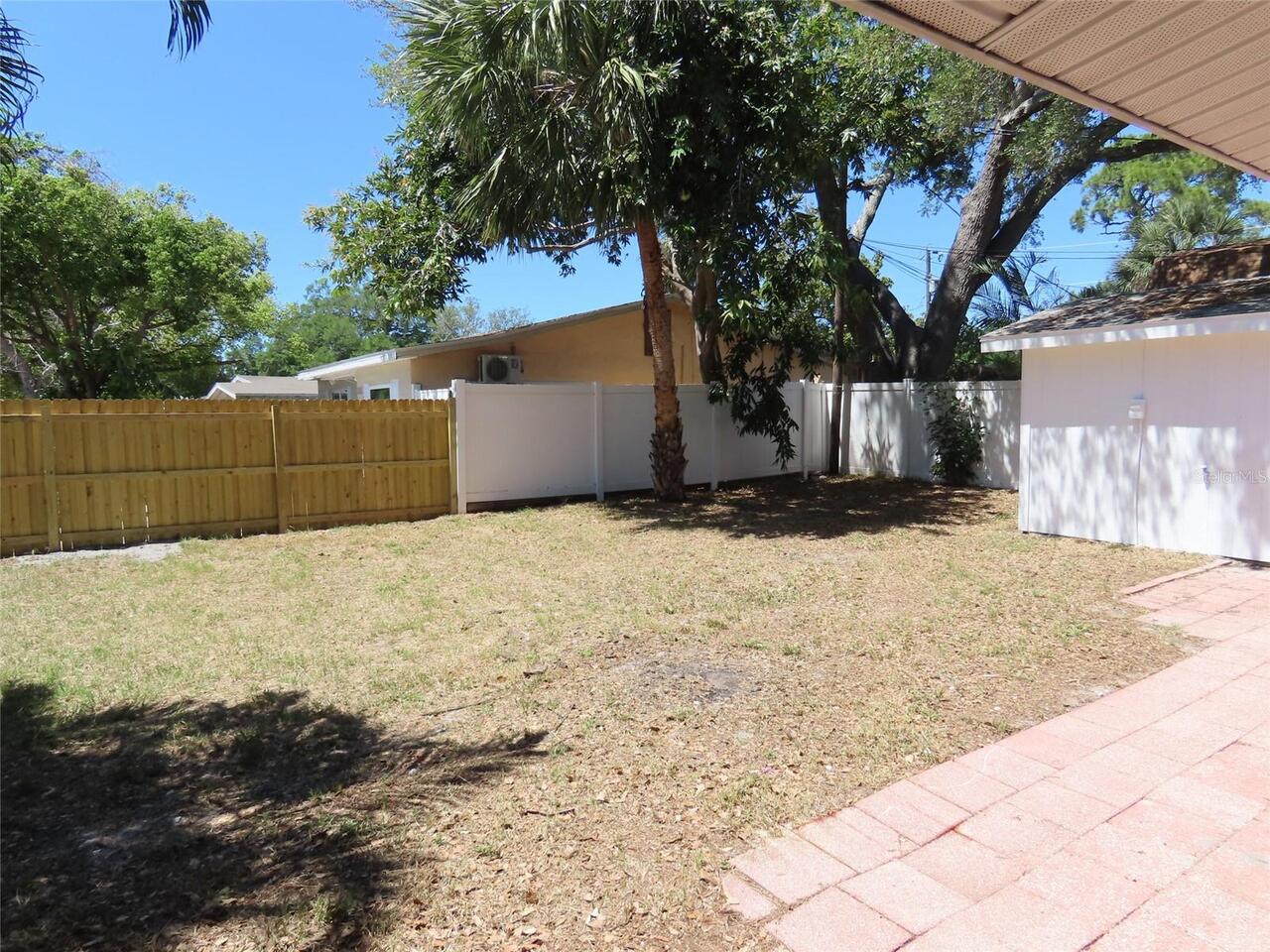 Listing Photo 7