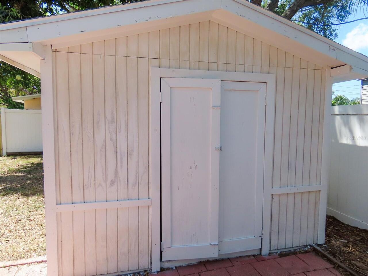 Listing Photo 11