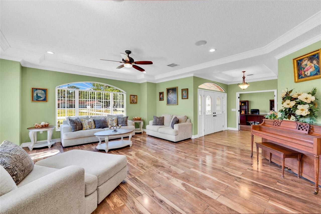 Listing Photo 13