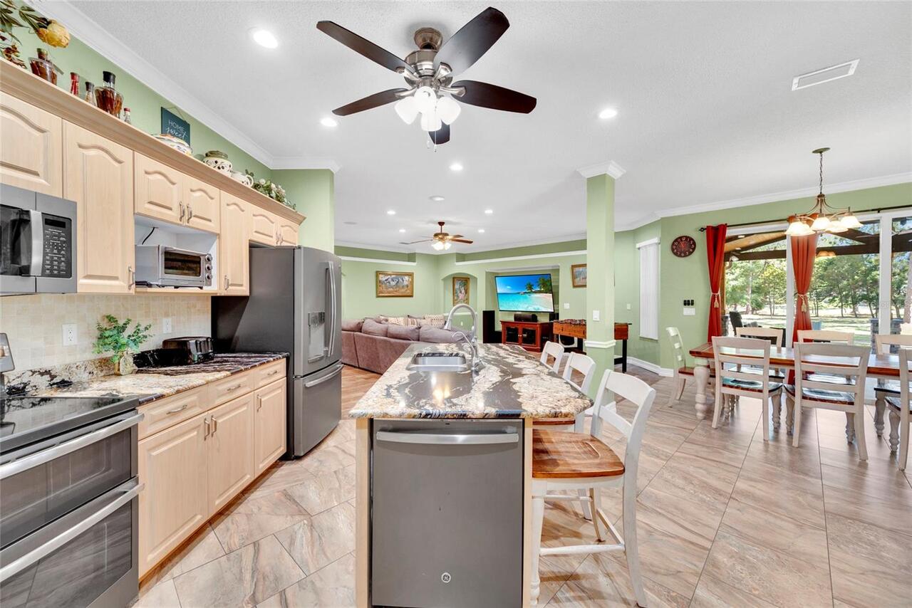 Listing Photo 15