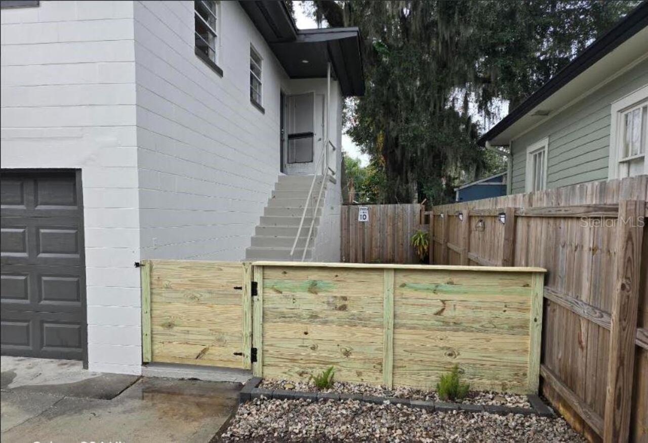 Listing Photo 10