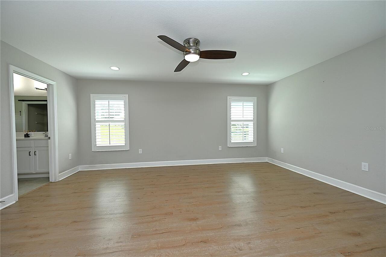 Listing Photo 34