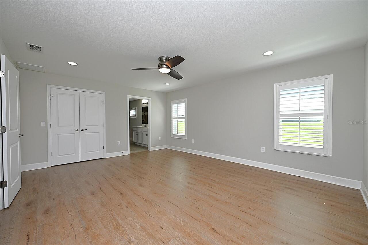 Listing Photo 37