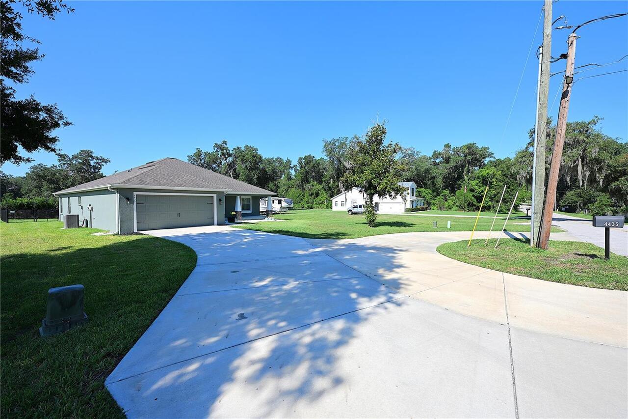Listing Photo 44