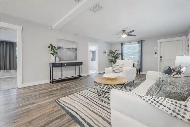 Listing Photo 17