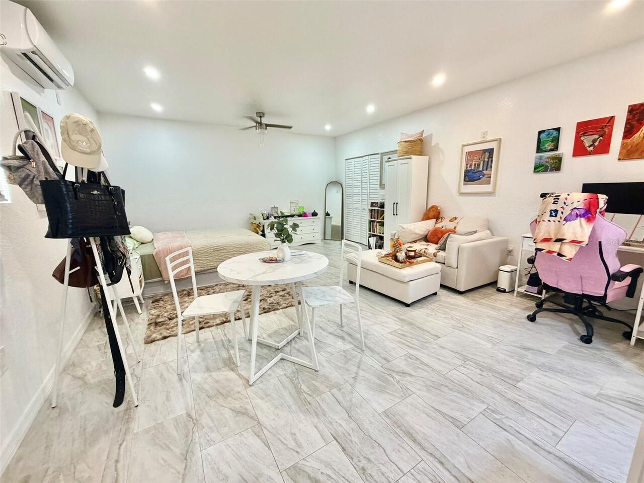 Listing Photo 10
