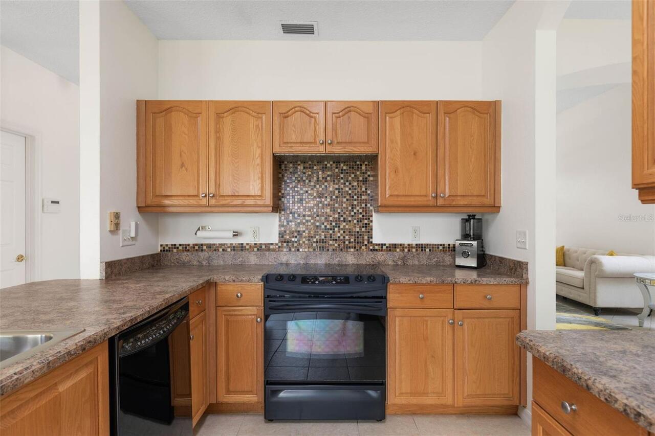 Listing Photo 16