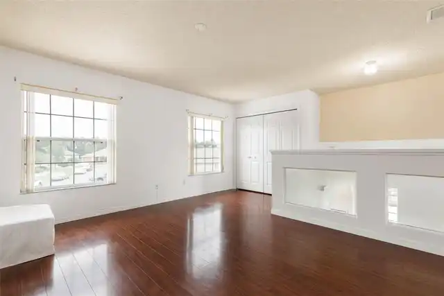 Listing Photo 29