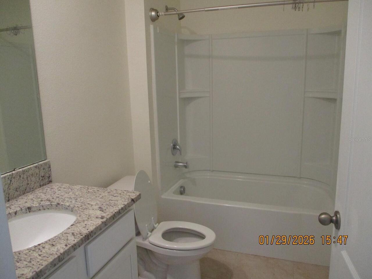 Listing Photo 11