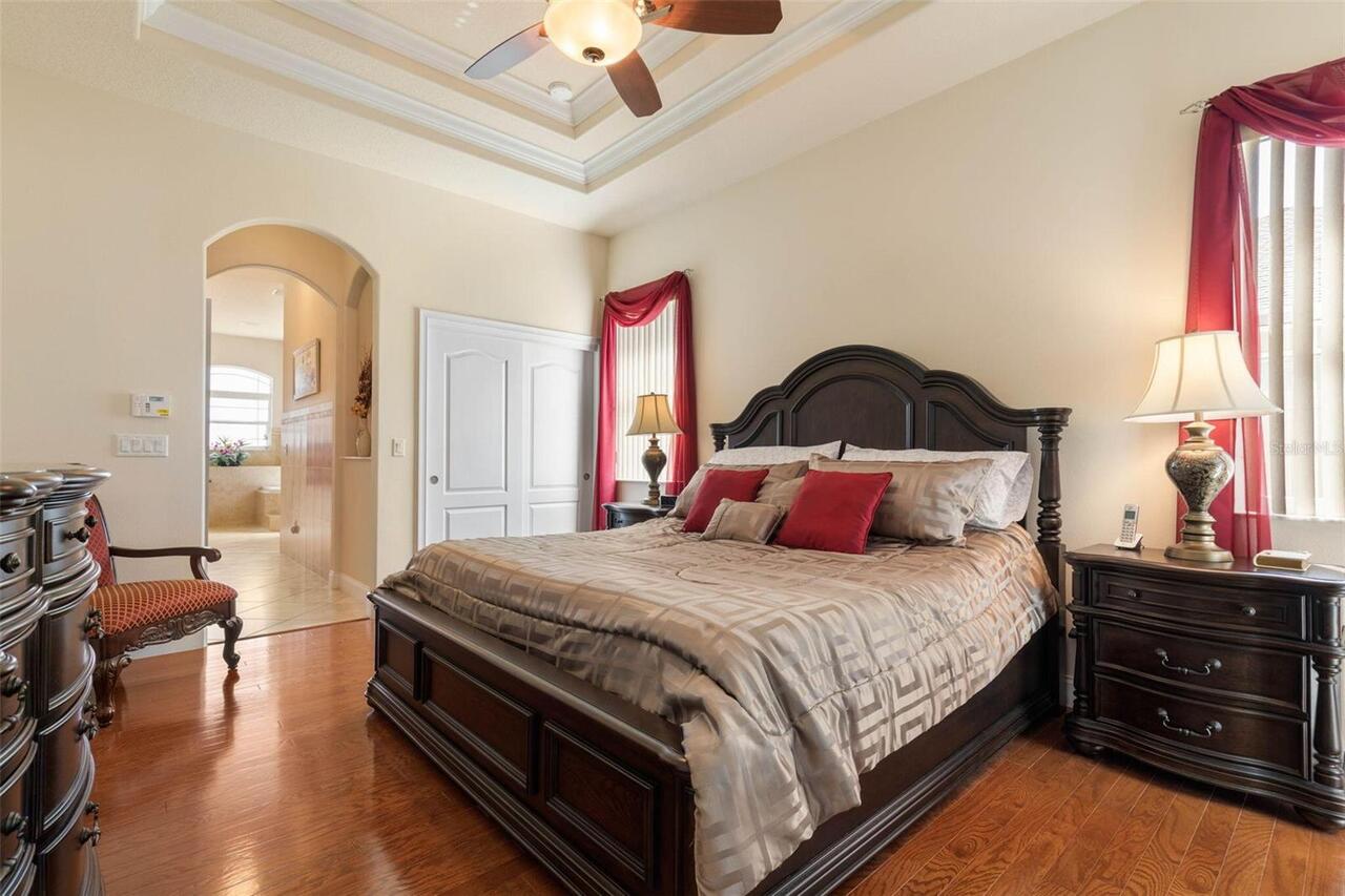 Listing Photo 11