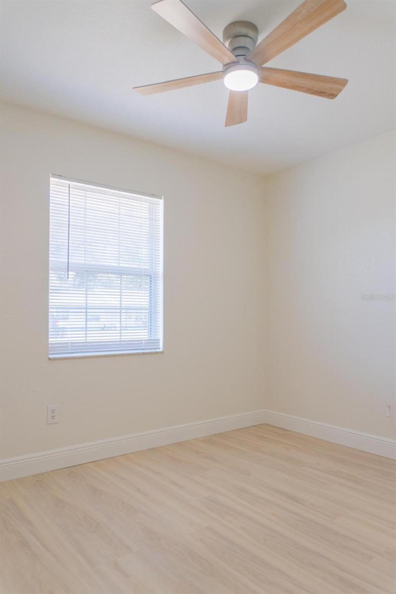 Listing Photo 26